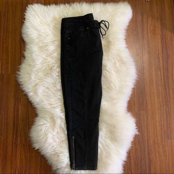 BDG Ankle Zipper Tie Front Jeans - Picture 5 of 8